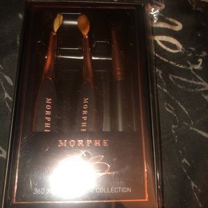 BNIB Morphed Nose Contour Brush Kit
